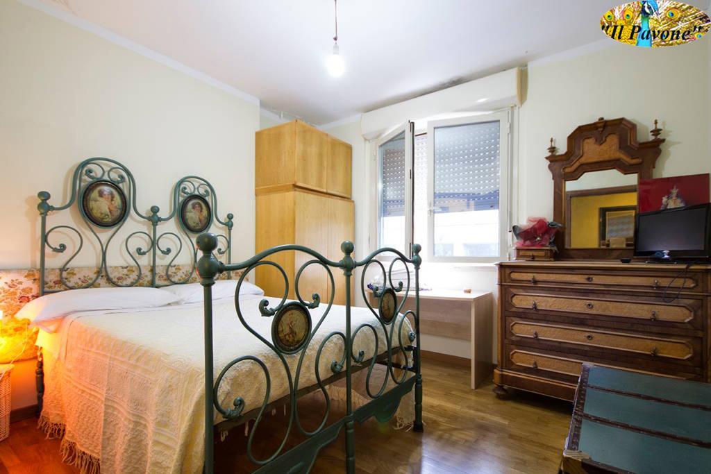 ساساري B&B Il Pavone الغرفة الصورة